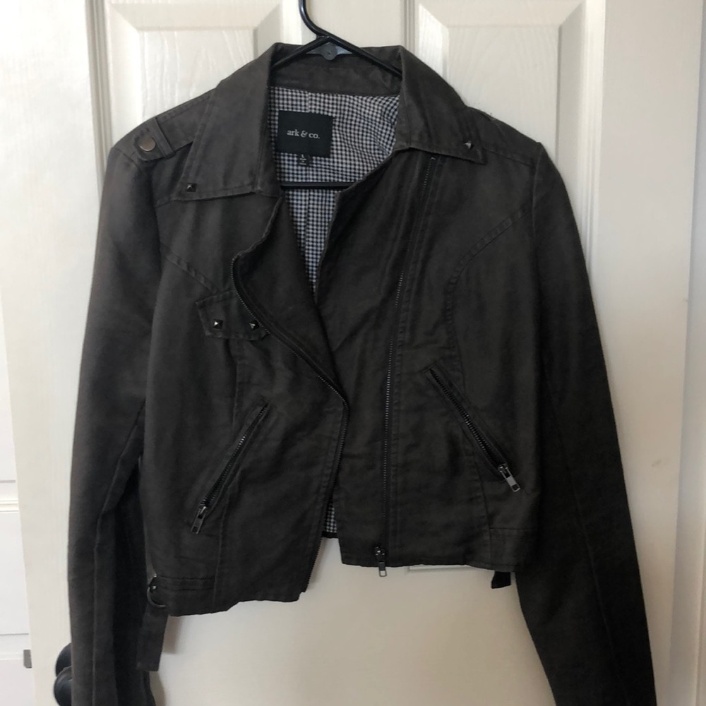 Short jacket